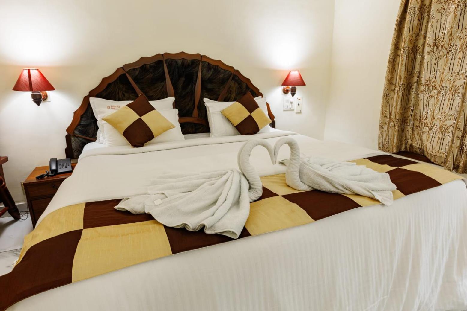 Paulson Park Hotel Kochi Екстер'єр фото